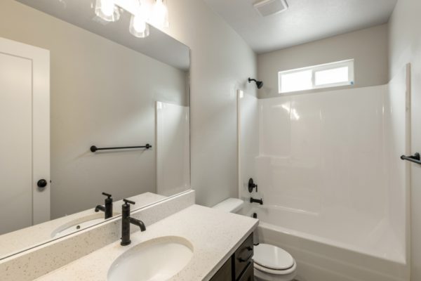 The-Aspen-Bathroom-1